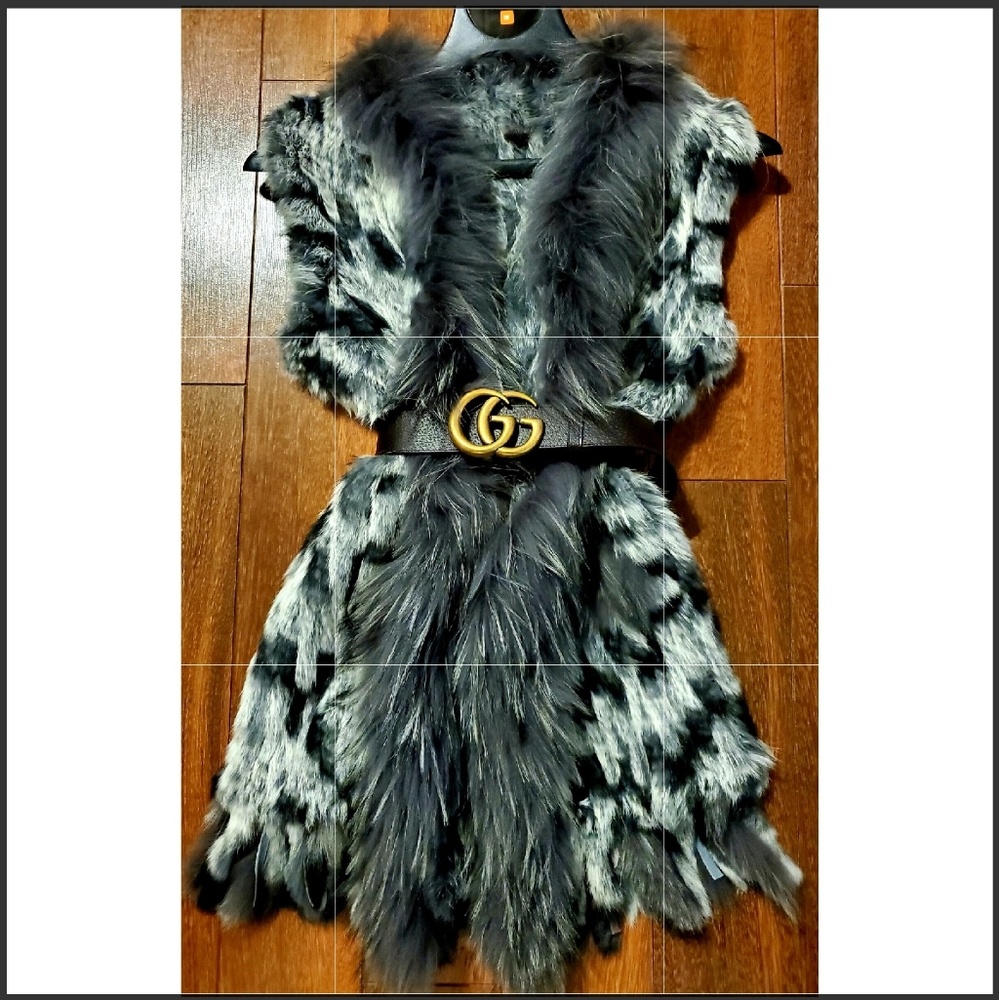 $750 Brand New Genuine Rex Rabbit Vest, S